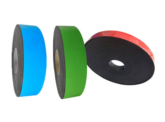 Extrusion magnet strips